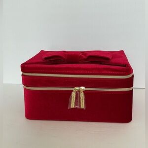 Estee Lauder Red Velvet Make-Up Cosmetic Train Case with Gold Accents